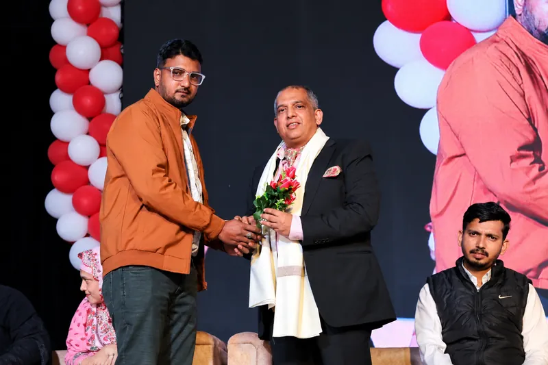 Ceremony Bouquet Presentation on Stage