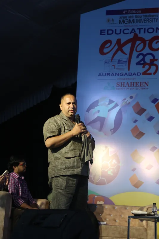 Education Expo photograph 124