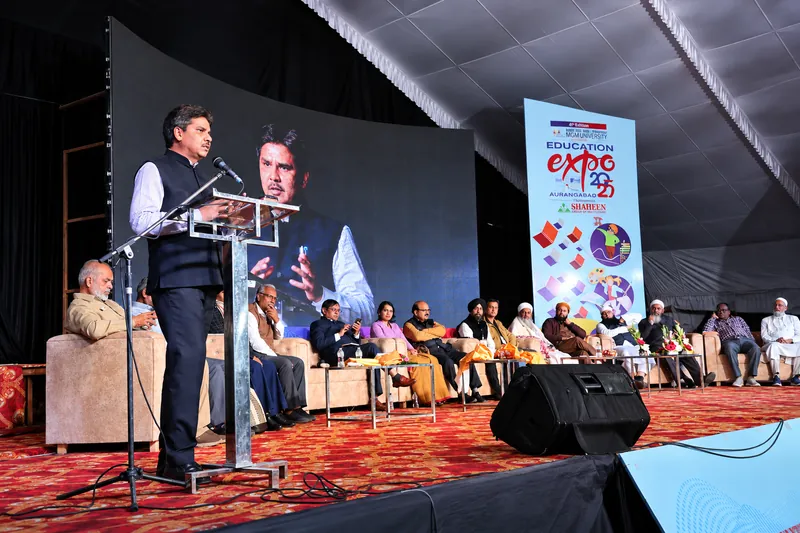 Education Expo Speech on a Grand Stage